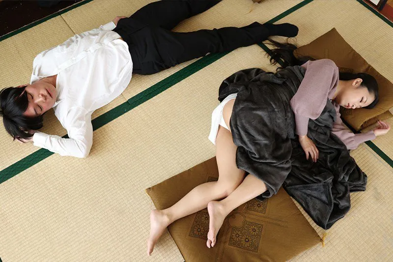 Tiền bối nhờ cấp dưới thử lòng bà xã và cái kết đắng lòng