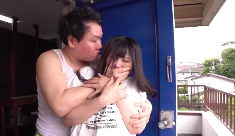 Tình đầu của tôi đã bị gã cạnh nhà địt tơi tả