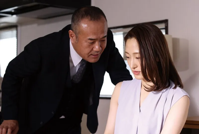 Chồng dính bẫy của sếp mất vợ lúc nào không hề hay biết