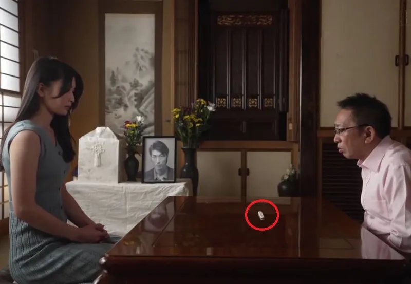 Một ngày sau tang lễ anh xã, vợ sắp cưới của con trai đã bị bố người chồng ép xoạc không bao đến mang thai